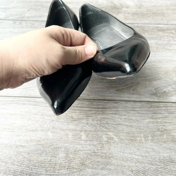 Stuart  Weitzman Black Leather Kitten Heel Pumps Made in Spain - Picture 5 of 15